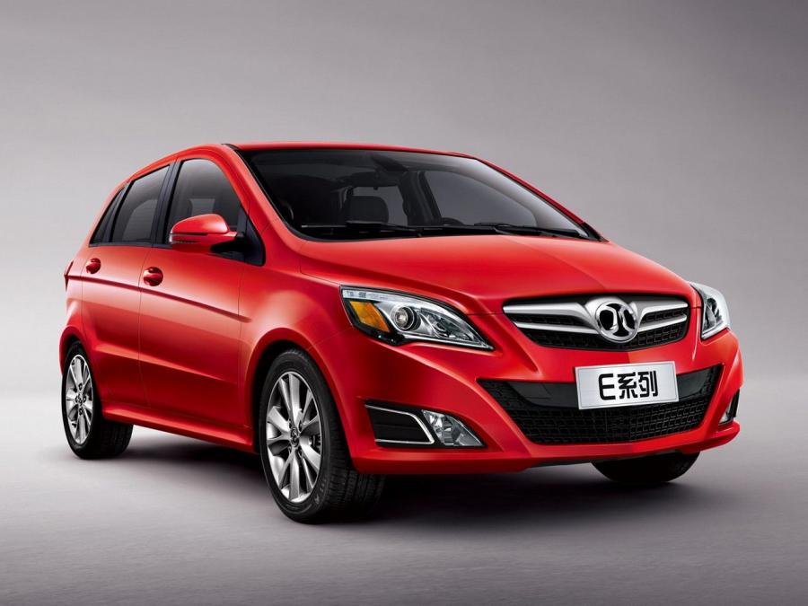  BAIC E-Series 5-Door 2012 года  (фото 1 из 9)